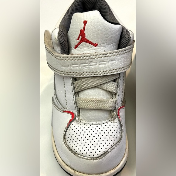 Air Jordan White Red Gray Baby Toddler Sneaker Shoes Size 7C - Picture 3 of 16